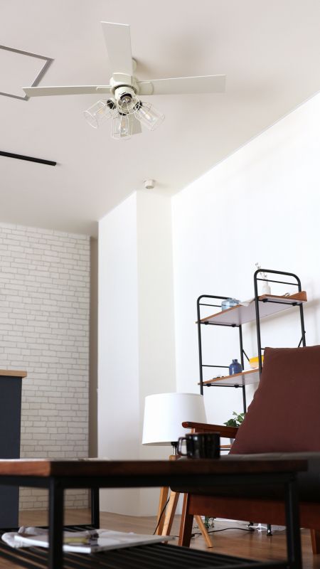 JE-CF001V-WH,JAVALO ELF VINTAGE（ヴィンテージ）Collection  電球色 4灯 軽量 Life on Products(ライフオンプロダクツ)製シーリングファンライト