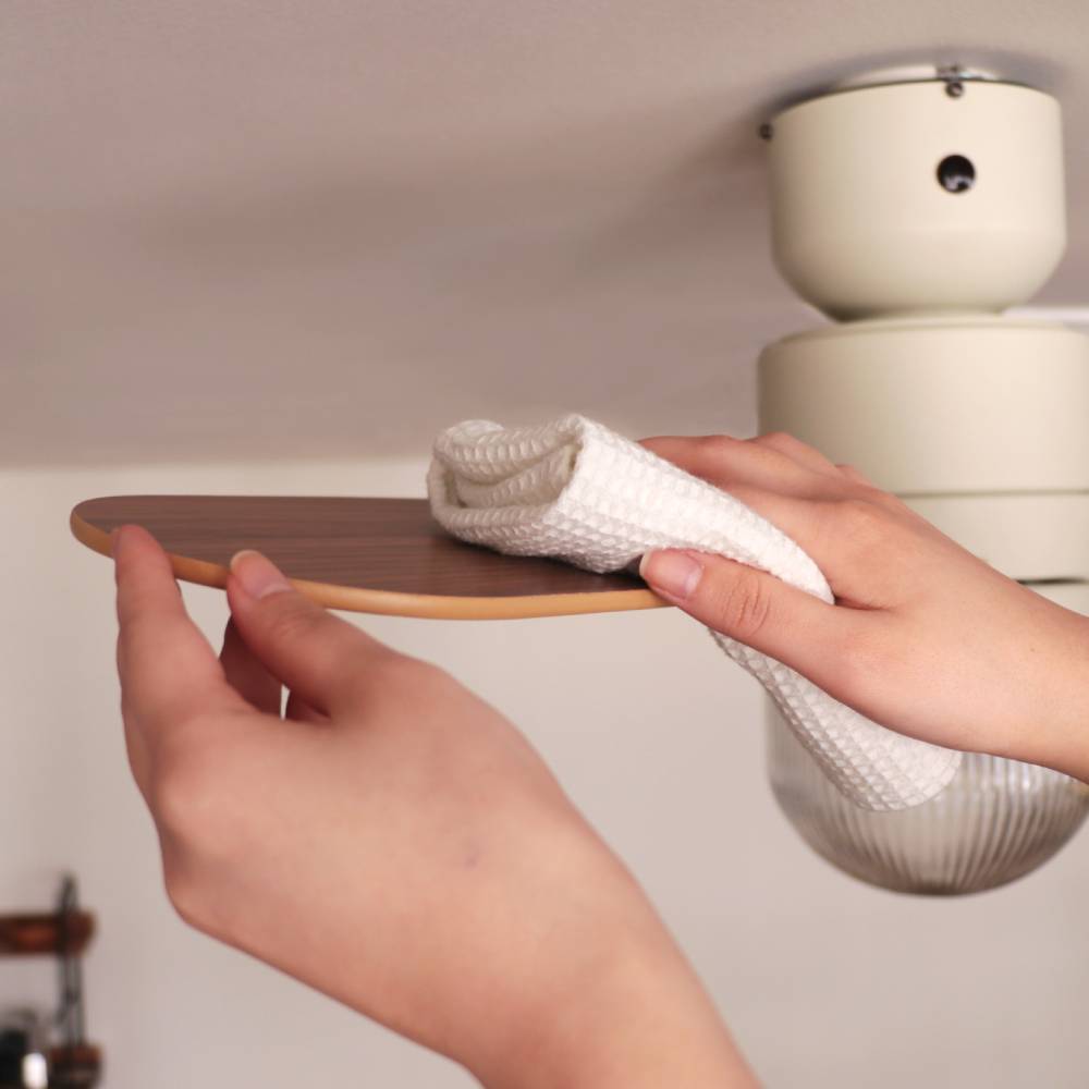 JE-CF016-WH + LED133WW / LED133CWF,JAVALO ELF Nordic（ノルディック）Collection  LED 電球色/昼白色 3灯 軽量 Life on Products(ライフオンプロダクツ)製シーリングファンライト