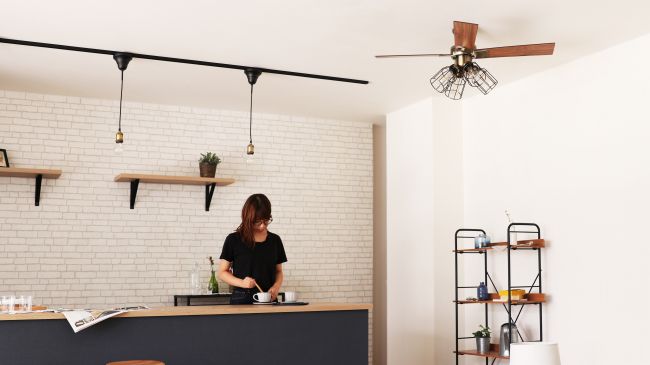 JE-CF055-GD,JAVALO ELF Modern Collection 電球色 6灯 軽量 Life on Products(ライフオンプロダクツ)製シーリングファンライト