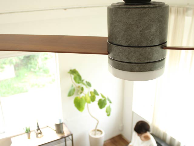 JE-CF005M-GY,JAVALO ELF Modern Collection 2blades style  LED 調光 昼白色 1灯 薄型 軽量 Life on Products(ライフオンプロダクツ)製シーリングファンライト