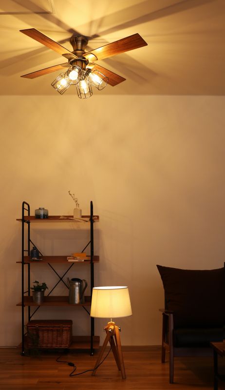 JE-CF003-GD,JAVALO ELF Modern Collection フィラメントLED  LED 電球色 4灯 軽量 Life on Products(ライフオンプロダクツ)製シーリングファンライト