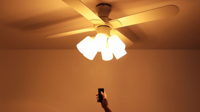 JE-CF015WH + LED133WW / LED133CWF,JAVALO ELF Modern Collection LED 電球色/昼白色 6灯 軽量 Life on Products(ライフオンプロダクツ)製シーリングファンライト