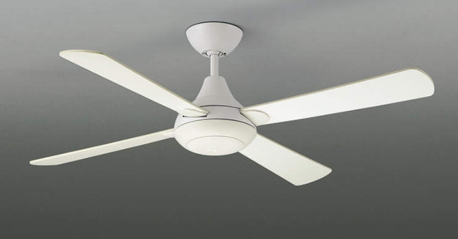 AM44847E,壁コントローラ式  大風量 傾斜対応 軽量 KOIZUMI(コイズミ)製シーリングファン