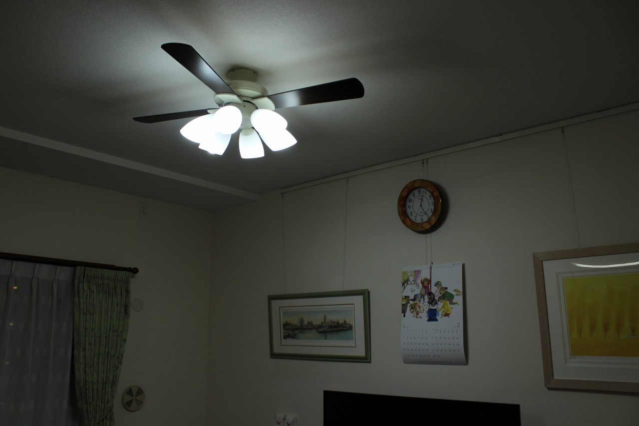 koizumi コイズミ AEE695070 AEE695071 Light シーリングファン ライト 専門店 設置工事 事例写真 08