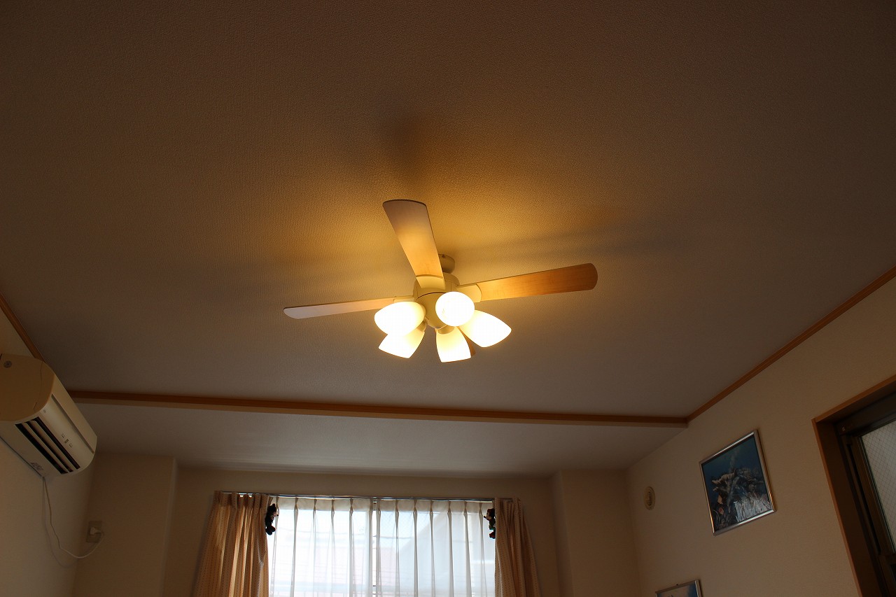 koizumi コイズミ AM41906L AM43211L AM43212L Light シーリングファン ライト 専門店 設置工事 事例写真 02