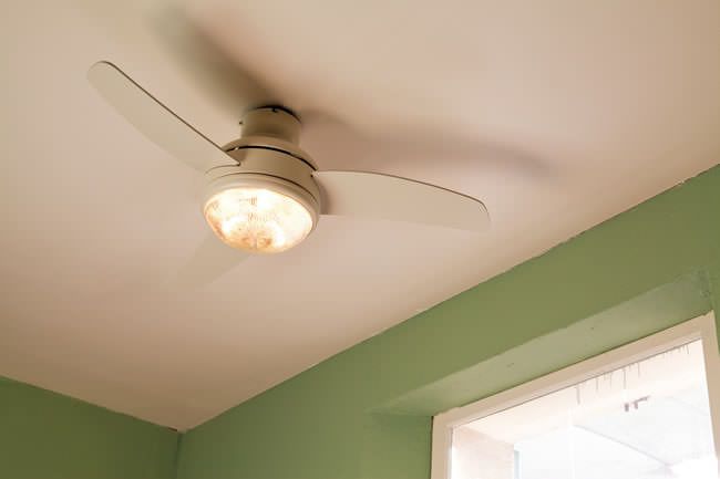 MEHVE IVORY + LED133WW / LED133CWF BRID(ブリッド)製シーリングファンライト【生産終了品】